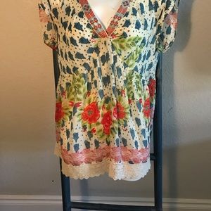 Johnny was v-neck tunic